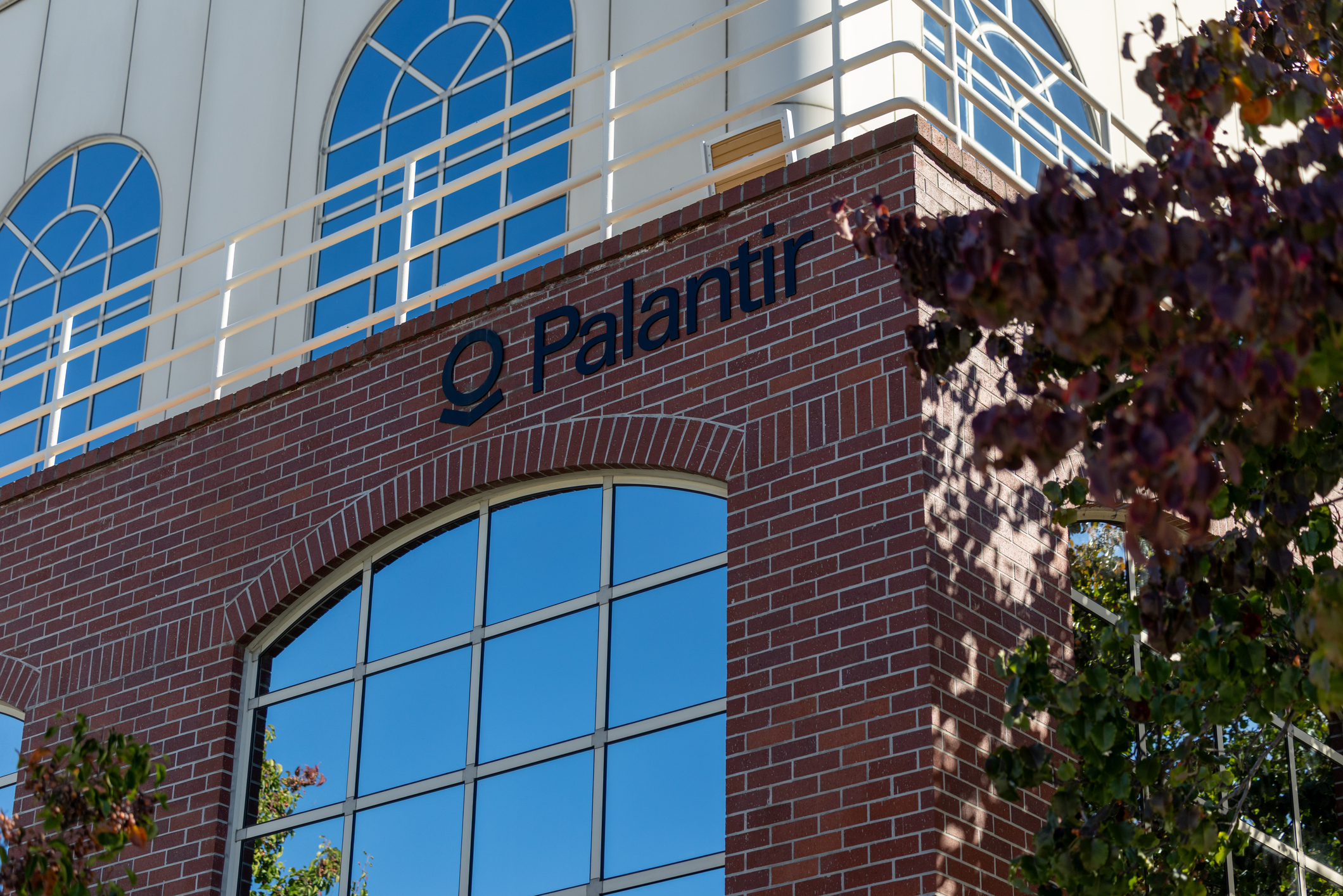 palantirin pääkonttori palo altossa